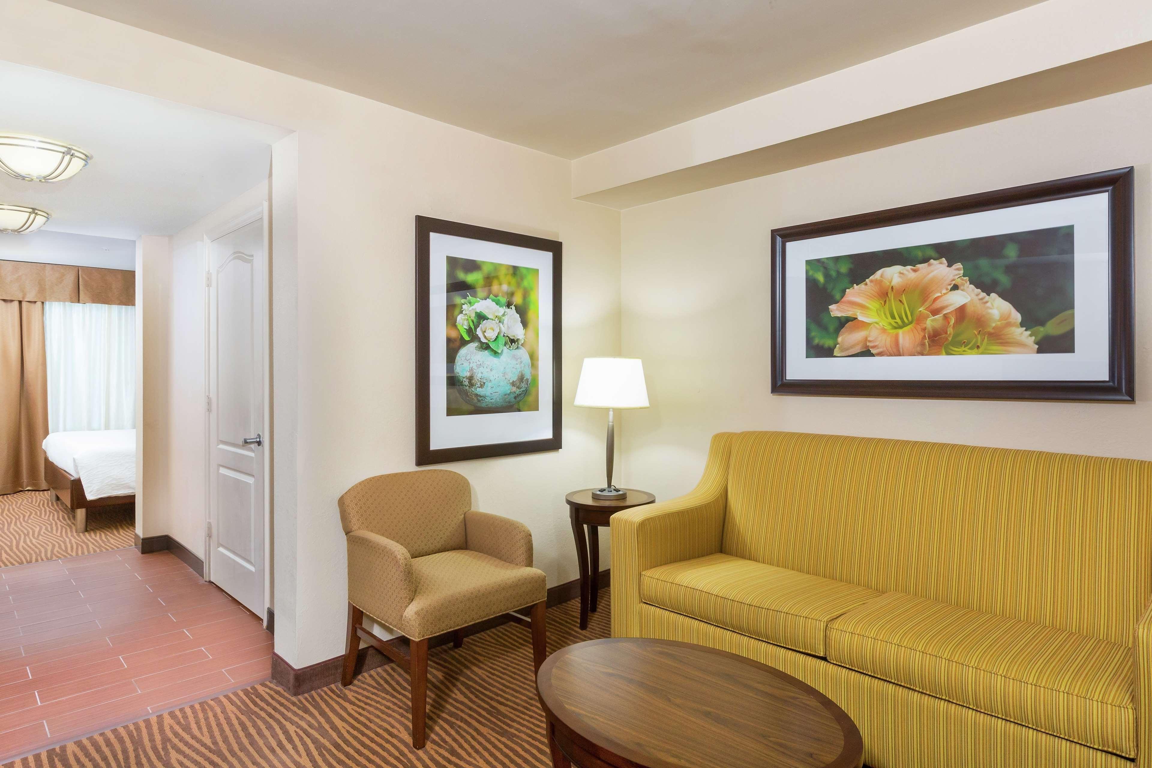 Hilton Garden Inn Форт Майерс Экстерьер фото